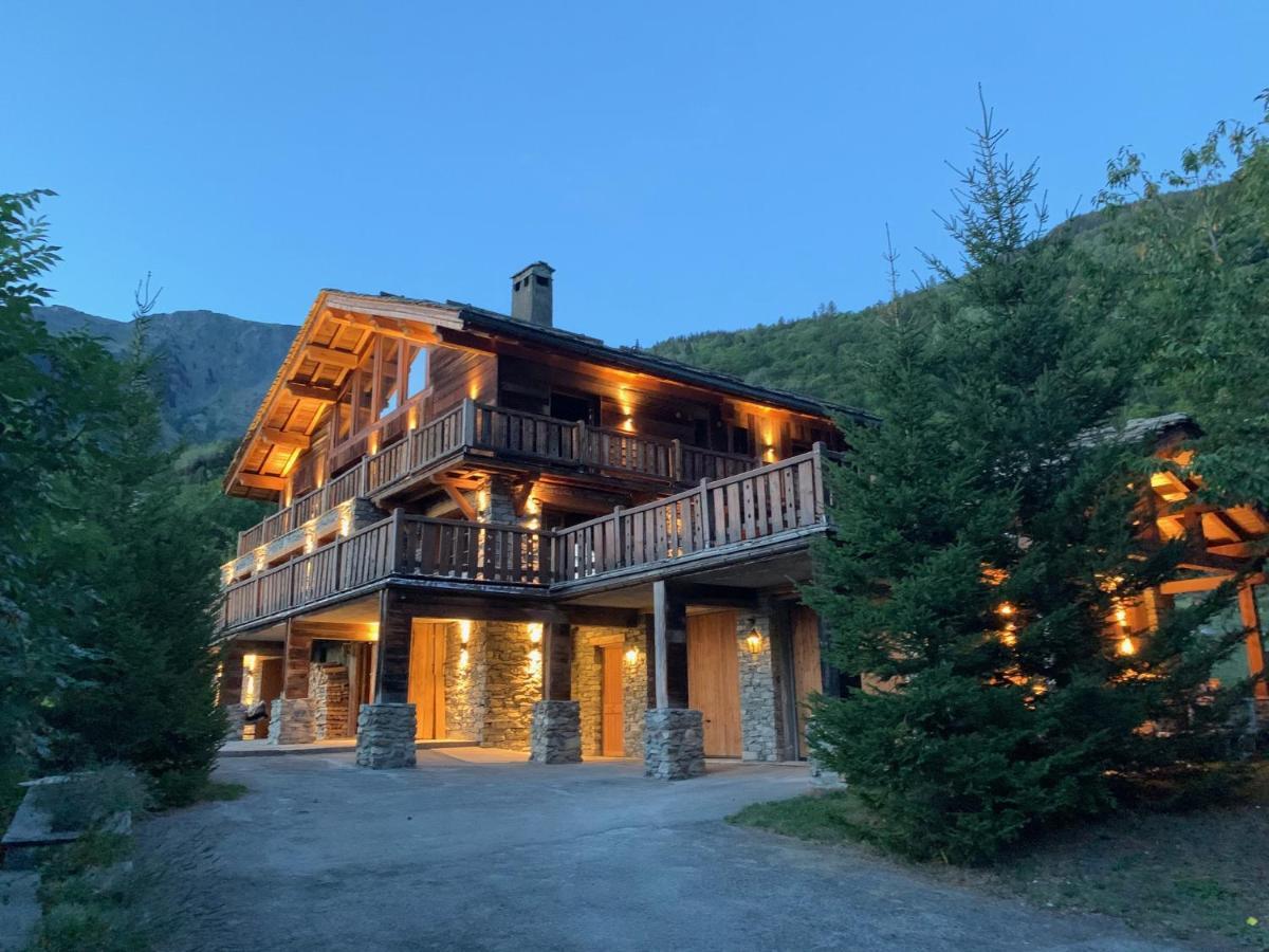 Chalet Ruitor, Chalet 500 M2 Luxueux De Caractere Sainte-Foy-Tarentaise Exteriör bild